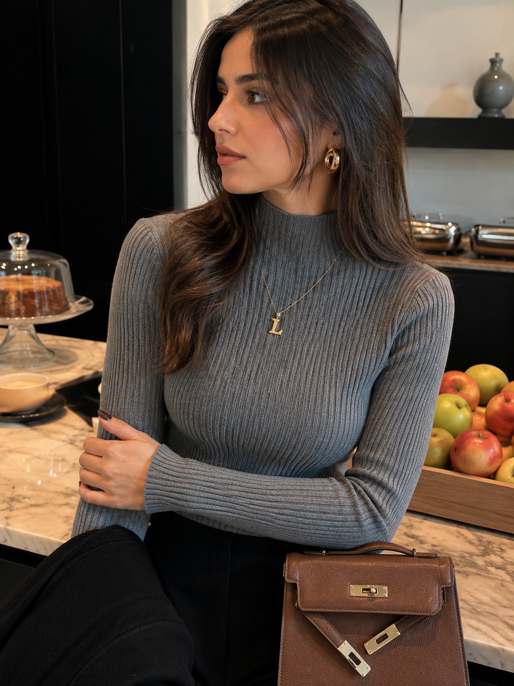 🤍 Pure Grace  | Jersey de Punto Elegante de Cuello Alto