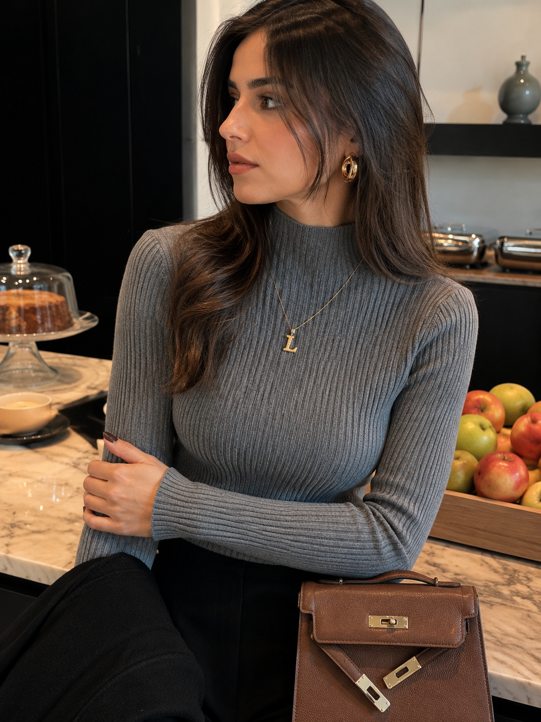 🤍 Pure Grace  | Jersey de Punto Elegante de Cuello Alto